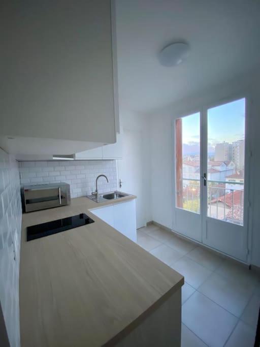 Apartment Petit Cocon Avec Balcon Au Centre De Marseille